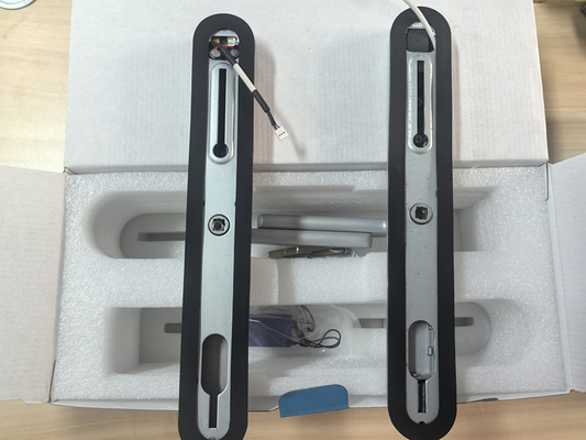 Tarjeta de bloqueo de puerta inteligente de acabado pintado / código / huella digital / APP / Bluetooth / WiFi para apartamentos